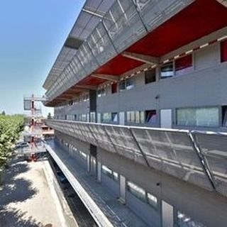 .
Nemausus 1
Nîmes
Jean Nouvel, Jean Marc Ibos
1985 - 1987

#jeannouvel #jeanmarcibos #architecturephotography #archiporn #architecture #architecturelovers #arch #creative_architecture #design #designlovers #lookingup_architecture #architecture_hunter #designboom #dezeen #startarchitects #architecturemodel #thebestarchitecture