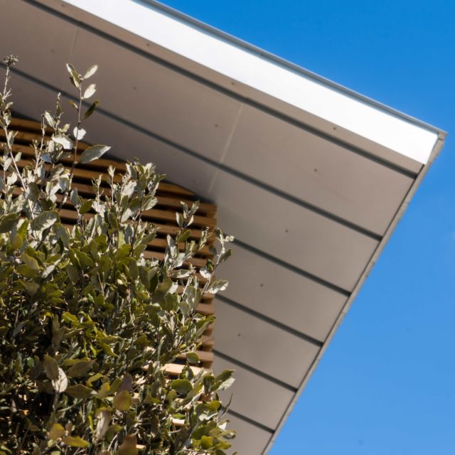 .
Maison Nivon
Restaurant - Boulangerie - Laboratoire
Valence sud
2025

#architecture #facade #design #art #photography #city #urbanscape #skyline #architect #golden #instagood #primeshots #visualgang #photohunt #instadaily
#archicool #paris #archiporn #designboom #aldricbeckmann #architecturebois #nivon #maisonnivon