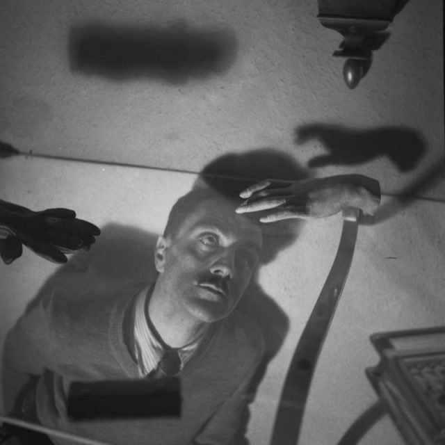 .
Pier Luigi Nervi
Architecte - Designer - Photographe
1905 - 1973

#carlomollino #architecturephotography #archiporn #architecture #architecturelovers #arch #creative_architecture #design #designlovers #lookingup_architecture #architecture_hunter #designboom #dezeen #startarchitects #architecturemodel #thebestarchitecture #architecteingénieur #structurebeton